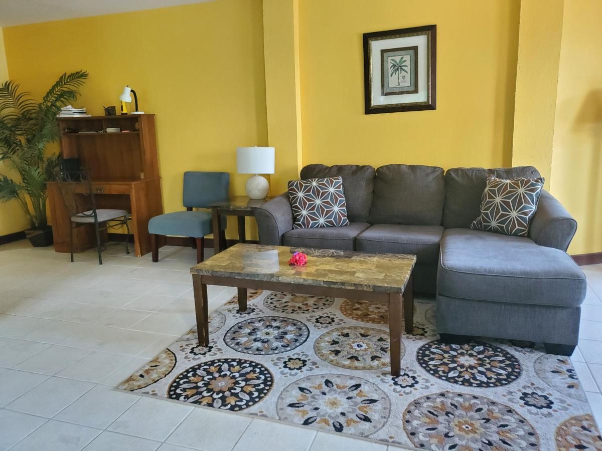 Miramar Villas Resort San Pedro  Buitenkant foto